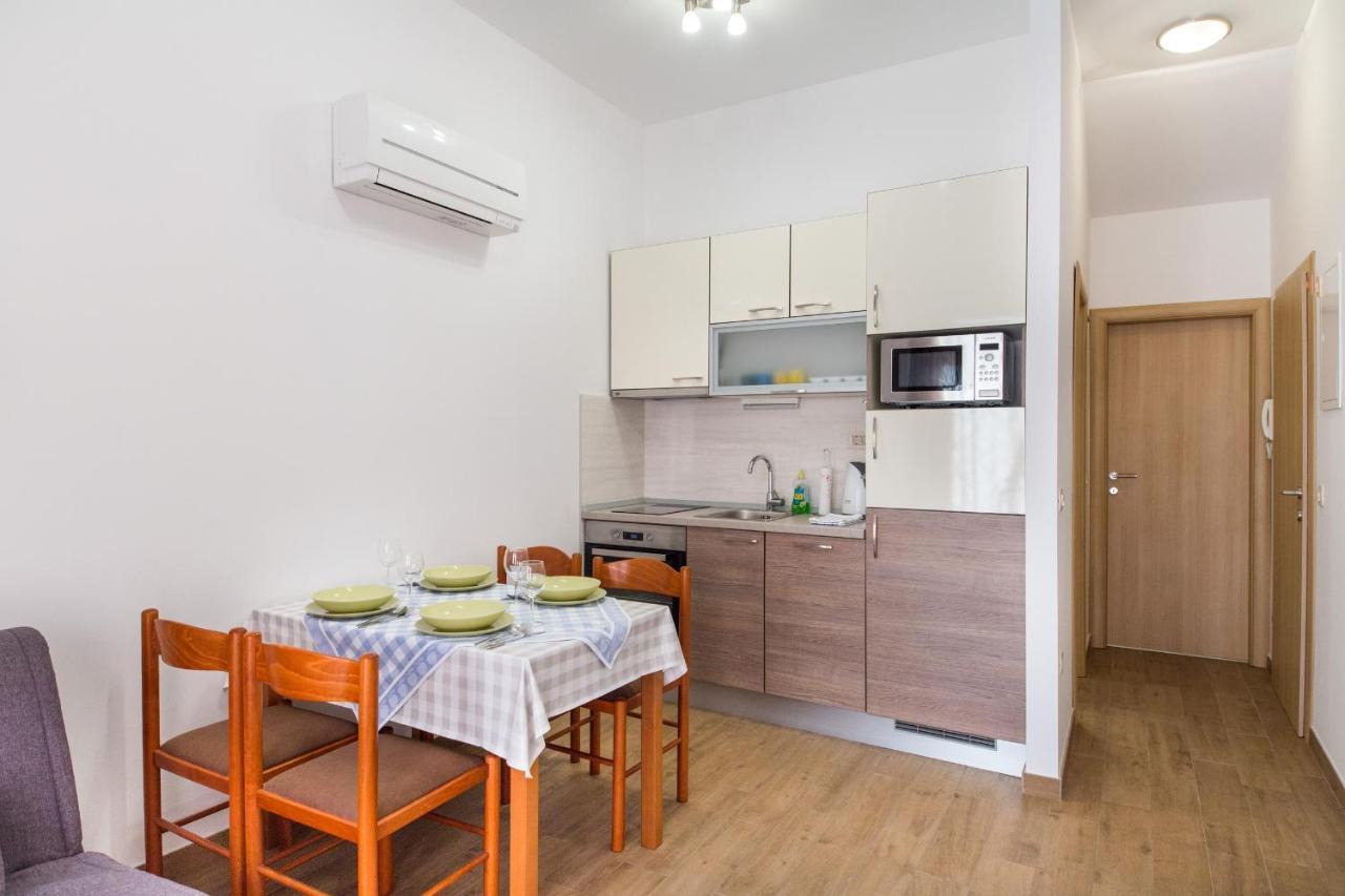 Apartments Sunrise Brist Dış mekan fotoğraf